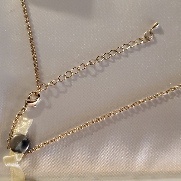 Starfish pendant necklace.  Never worn. Sparkles. About 18" + 3" extention - Picture 10 of 10